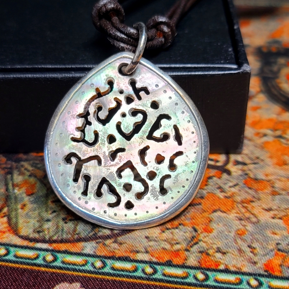 Silpada mother of pearl necklace